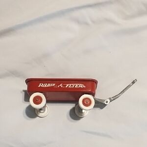 VINTAGE MINI Radio Flyer Classic Red Toy Wagon